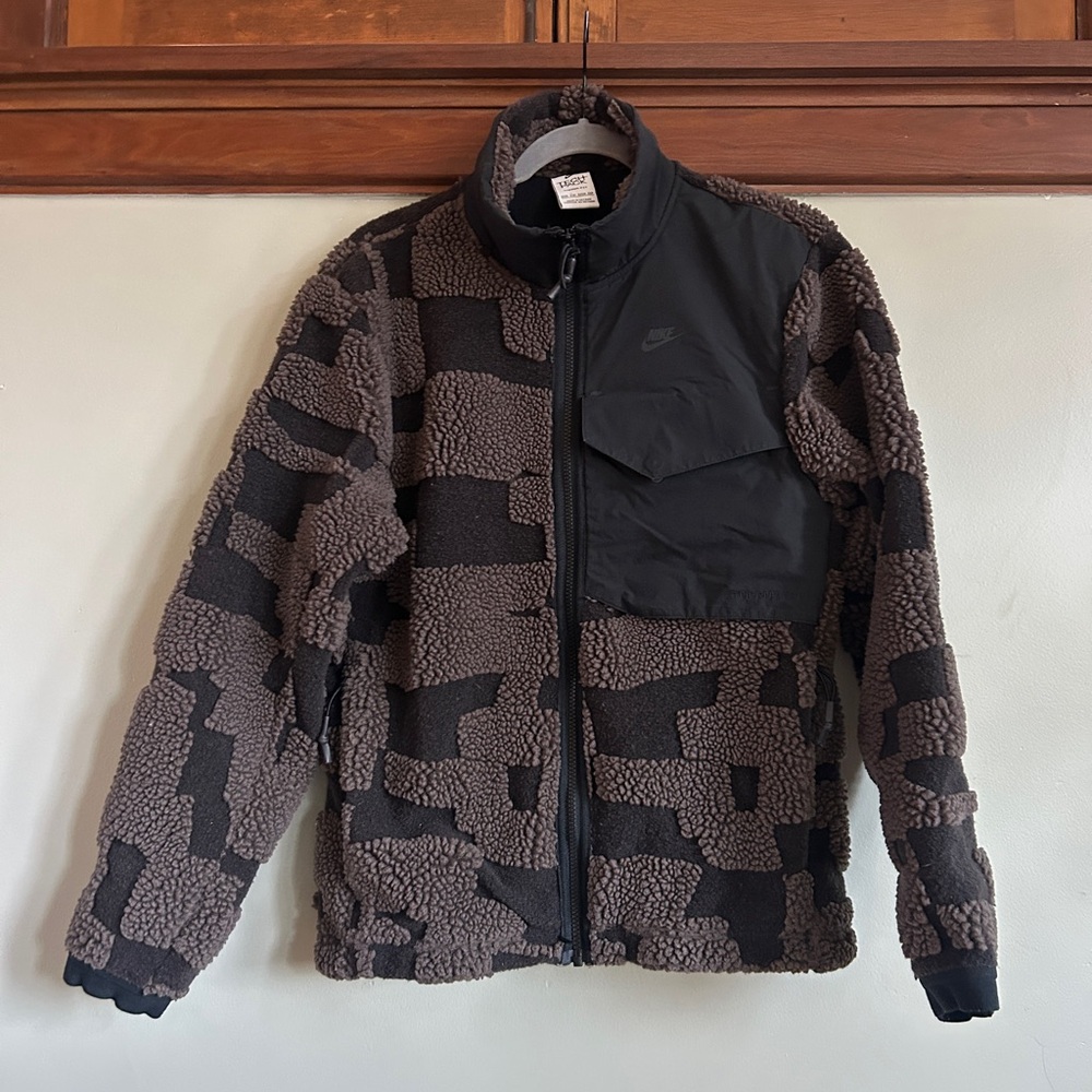 Nike Men's Black and Gray Fleece Jacket